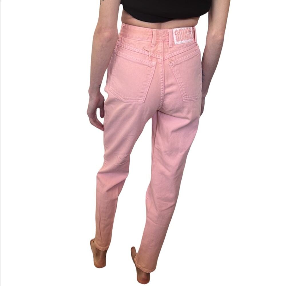 Vintage 90’s BONGO Light Pink High Waisted Cotton Mom-Jeans - Picture 3 of 12